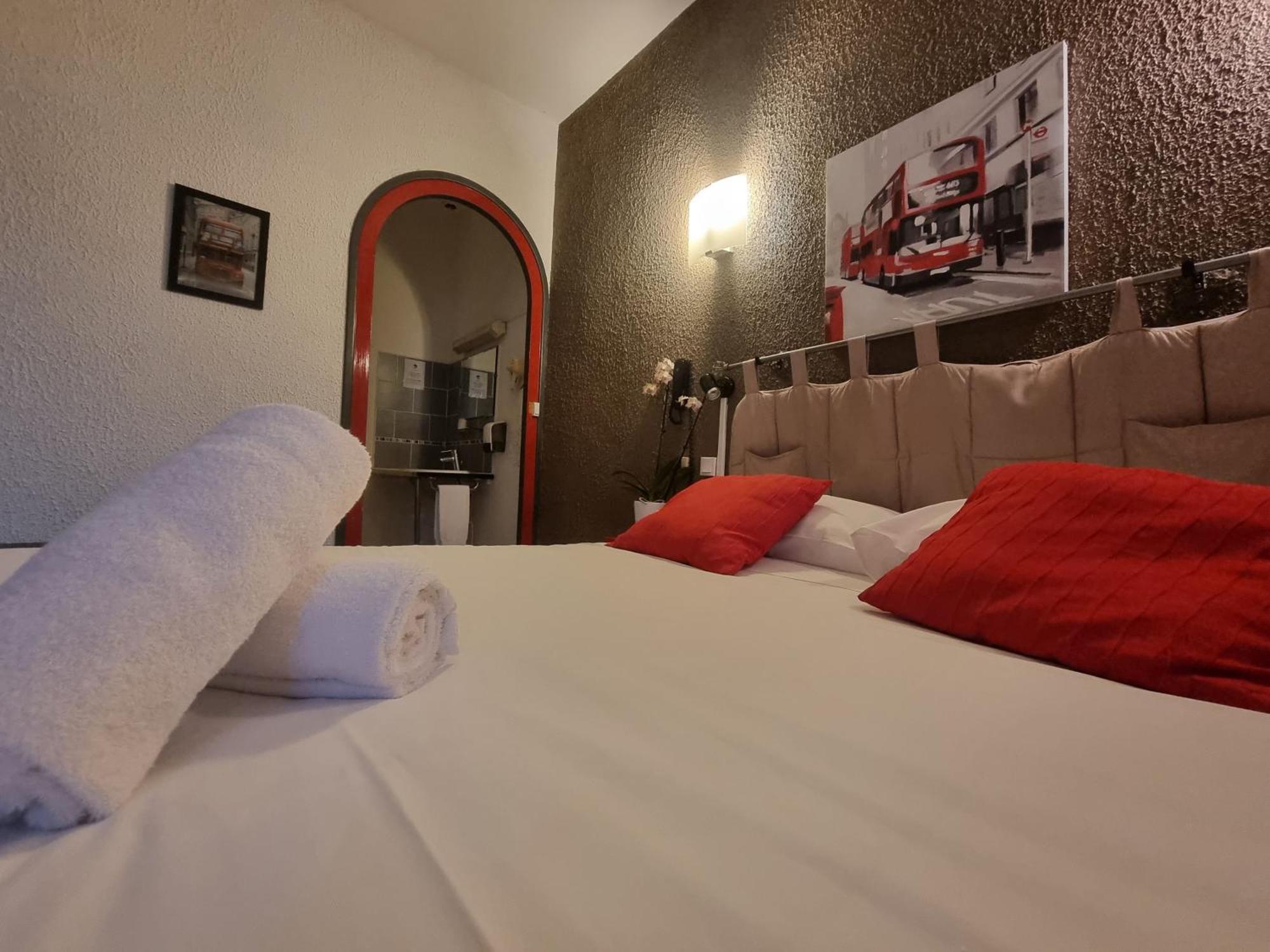 Hotel Des Allies Pont-d'Ain Room photo